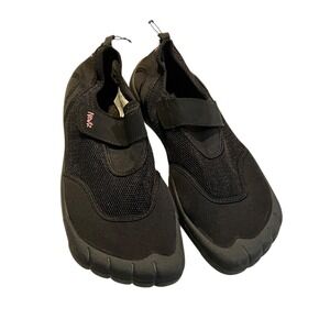 Newtz Black Water Shoes with Pink Logos Men's Size 9/10 NWOT